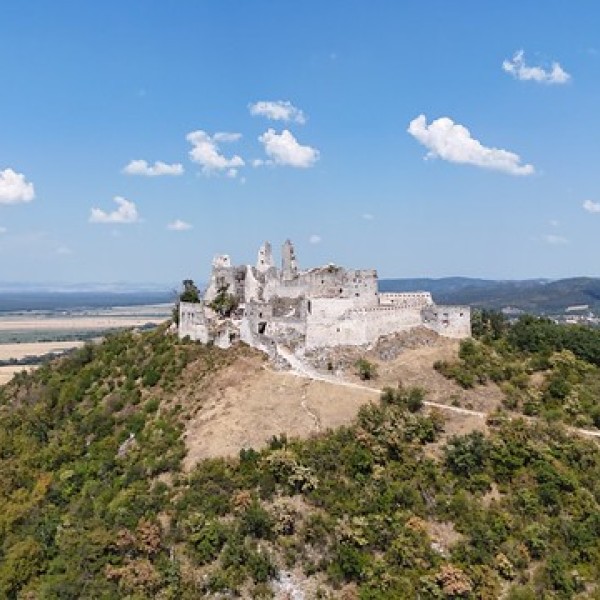 Potulky s predsedom BSK Jurajom Drobom II.: Záhorie, kde rieka spája a história ožíva